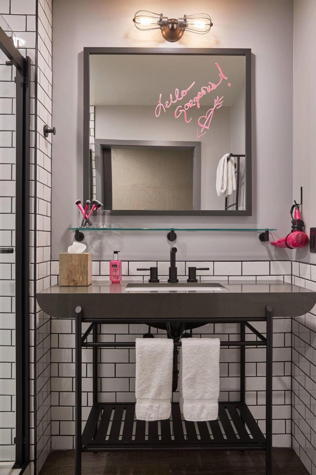 Moxy Atlanta Midtown Hotel Ngoại thất bức ảnh